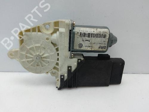Right front window motor SEAT LEON (1M1)  | BP21783497E20 