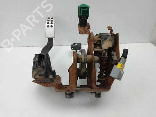 Pedal PEUGEOT 208 I (CA_, CC_) 1.2 VTI 82 | BP22226475I4