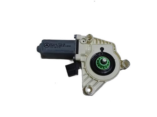 Used Left front window motor Left front window motor MERCEDES-BENZ S-CLASS (W221, V221) S 350 (221.056, 221.156) (272 hp) 34612793 34612793