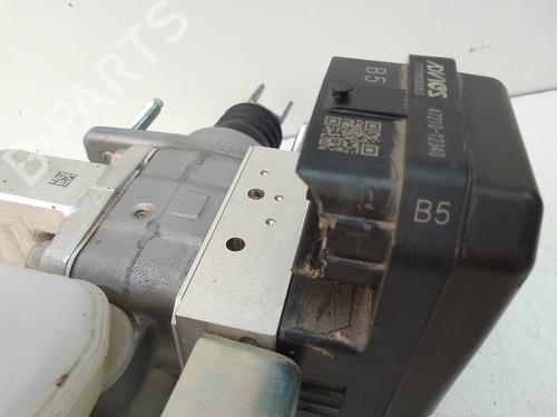 ABS pump TOYOTA COROLLA Saloon (_E21_) 1.8 VVTi Hybrid (ZWE211) | BP28149458M43 