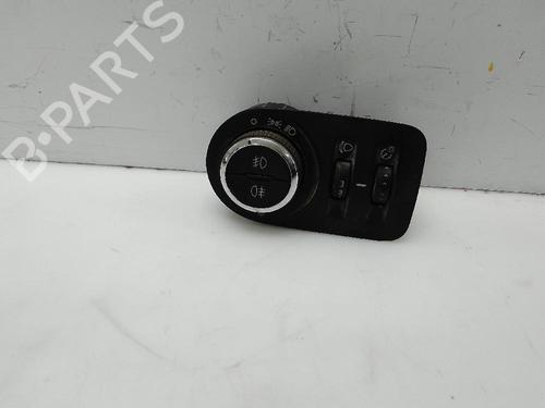 Commande de phare OPEL CORSA E (X15) 1.4 (08, 68) (90 hp) 23948036