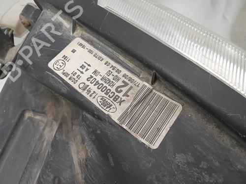 Right headlight LAND ROVER DISCOVERY III (L319) 2.7 TD 4x4 | BP28621476C29 