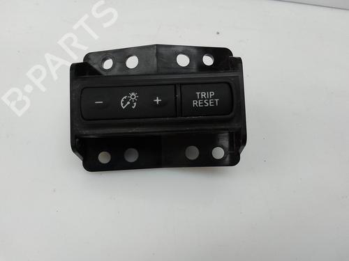 Switch NISSAN QASHQAI II (J11, J11_)  | BP26055641I30