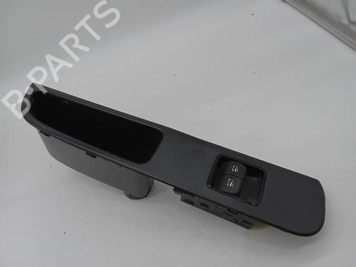 Used Left front window switch MERCEDES-BENZ SPRINTER 3-t Van (B910) 211 CDI (910.621, 910.623) (114 hp) 26575519