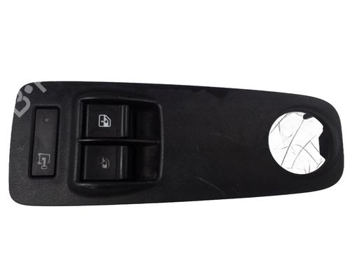 Used Left front window switch FIAT DUCATO Van (250_) 140 Multijet 2,3 D (140 hp) 31037844