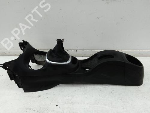 Midtkonsoll FIAT 500L (351_, 352_) 1.4 (199LYB1B) (95 hp) 28149822