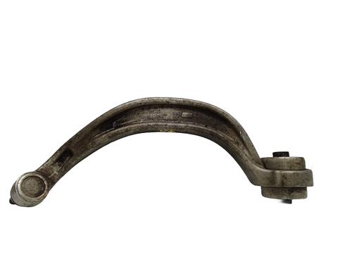 Venstre fortil bærearm AUDI A6 C8 (4A2) 40 TDI Mild Hybrid (204 hp) 18574379