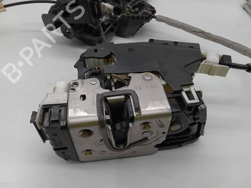 Front left lock MERCEDES-BENZ E-CLASS Convertible (A207) E 250 CDI / BlueTEC / d (207.403, 207.404) | BP30192340C98