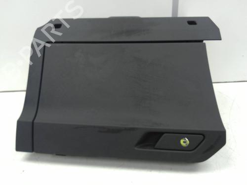 Used Glove box AUDI Q3 (F3B) 35 TFSI (150 hp) 28149685