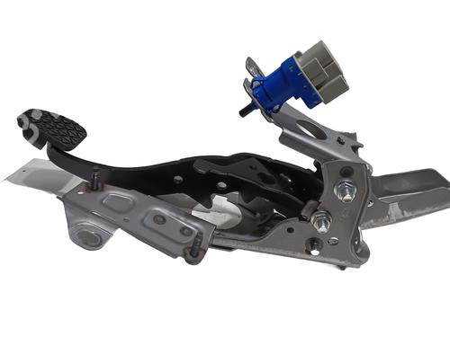 Used Break pedal Break pedal FORD TRANSIT COURIER V769 Box Body/MPV (N3P) 1.5 EcoBlue (101 hp) 33871023 33871023