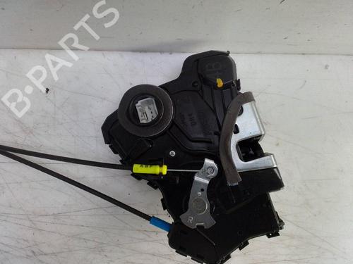 Front right lock TOYOTA AURIS (_E18_) 1.8 Hybrid (ZWE186_, ZWE186R) | BP19151467C97 