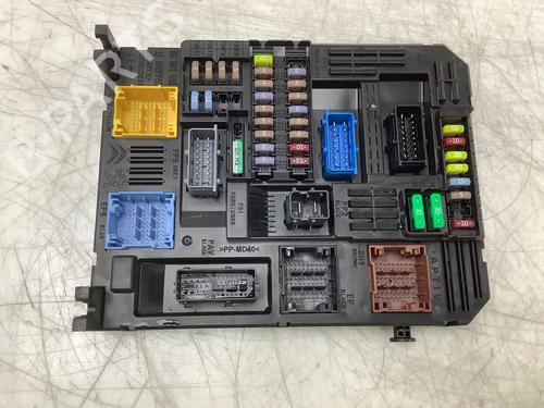 Used Fuse box Fuse box TOYOTA PROACE Van (MDZ_) 1.5 D4d (MDZ8) (102 hp) 18579769 18579769