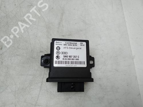 Used Electronic module Electronic module VW GOLF VI (5K1) 2.0 TDI (170 hp) 18584807 18584807