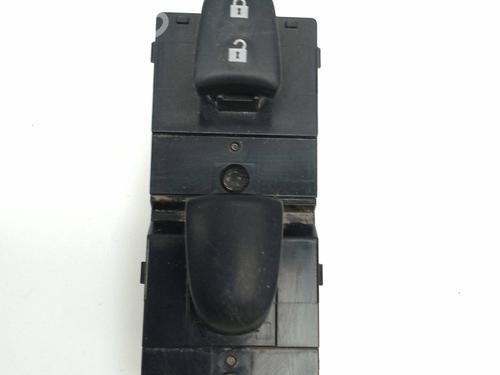 Used Left front window switch Left front window switch NISSAN QASHQAI II (J11, J11_) 1.2 DIG-T (115 hp) 20642712 20642712