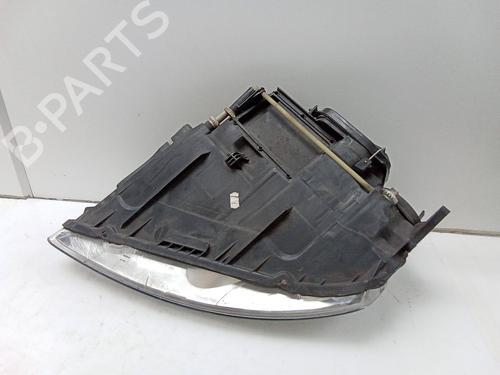 Faro derecho VW TOUAREG (7LA, 7L6, 7L7) 2.5 R5 TDI | BP26158168C29 