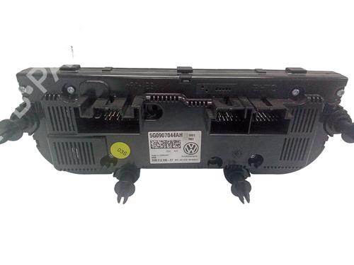 Climate control VW PASSAT B7 (362) 1.4 TSI EcoFuel | BP21125976I5 - Image 2