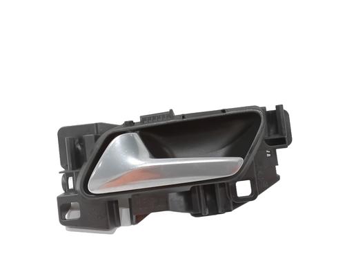 Used Front left interior door handle PEUGEOT 3008 II SUV (MC_, MR_, MJ_, M4_) 1.5 BlueHDi 130 (131 hp) 30506264
