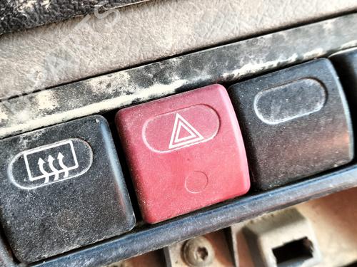 Advarselskontakt CITROËN JUMPY I Van (BS_, BT_, BY_, BZ_) 1.9 D 70 (69 hp) 31274543