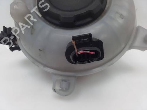 Windscreen washer tank VW GOLF VII (5G1, BQ1, BE1, BE2) 1.4 TSI | BP28151006C113 
