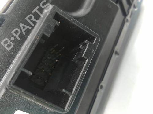 Switch PEUGEOT 3008 II SUV (MC_, MR_, MJ_, M4_) 1.2 THP/ PureTech 130 (MRHNSM, MRHNSU, MRHNSJ, MRHNYW,... | BP25720572I30 