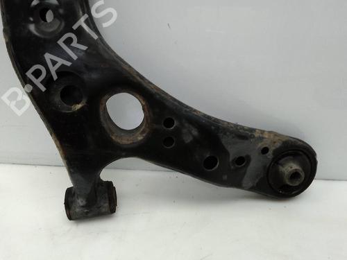 Used Left front suspension arm LEXUS CT (ZWA10_) 200h (ZWA10_, ZWA10R) (136 hp) 23207507