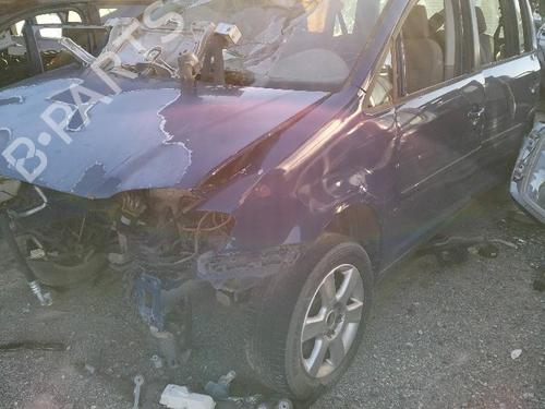 Used Left front steering knuckle VW TOURAN (1T1, 1T2) 2.0 TDI (136 hp) 18592479