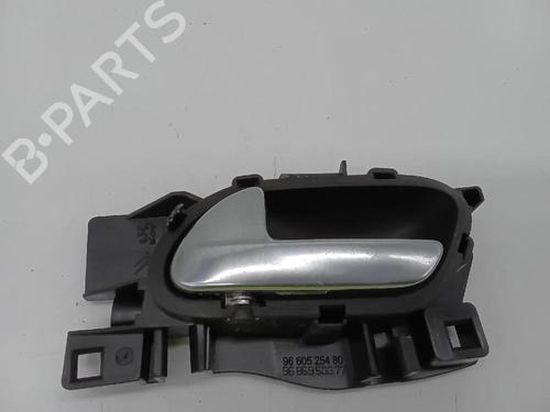 Venstre bak invendig håndtak CITROËN C4 II (NC_) 1.6 HDi 90 (92 hp) 26949665