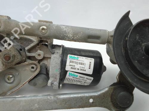 Used Front wiper motor NISSAN JUKE (F15) 1.2 DIG-T (115 hp) 20853165
