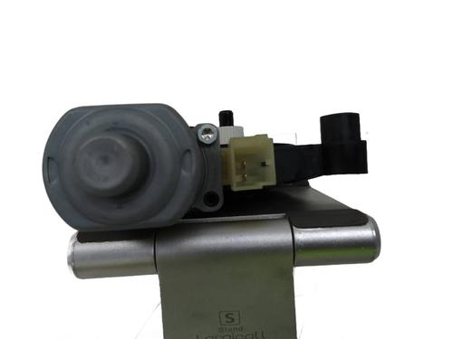 Left front window motor VW TOURAN (5T1) 1.5 TSI | BP26055085E21 - Image 7