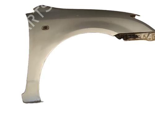 right-front-fenders-toyota-corolla-_e12_-2001-2002-2003-2004-2005-2006-2007-2008-35976351 main image