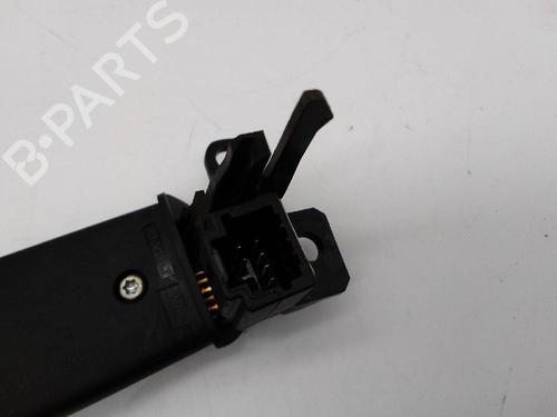 Steering wheel controls RENAULT CAPTUR II (HF_)  | BP25152938E15 