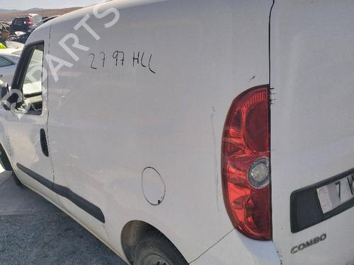 Used Left front door OPEL COMBO Box Body/MPV (X12) 1.3 CDTI (B05) (90 hp) 19071779