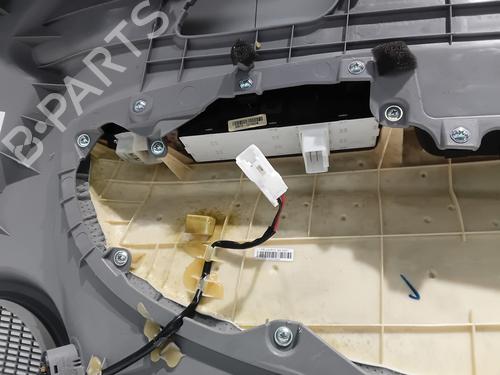 Front left panel KIA CARENS III MPV (UN) 2.0 CVVT | BP36881707C58  - Image 9