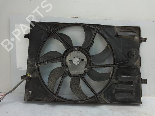Used Radiator fan SEAT ATECA (KH7, KHP) 2.0 TDI (150 hp) 26575055