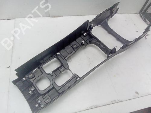 Used Middle console MITSUBISHI OUTLANDER III (GG_W, GF_W, ZJ, ZL, ZK) Plug-in Hybrid (GG2W) (200 hp) 18576227