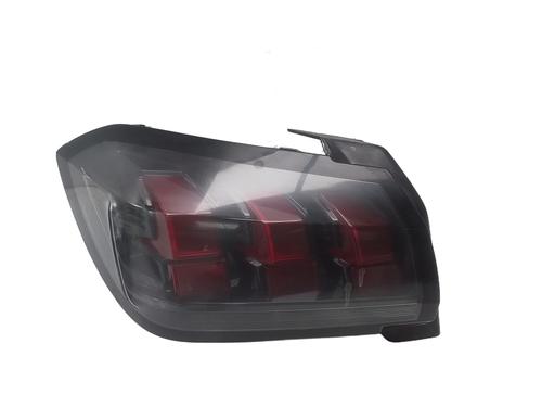 Used Left taillight PEUGEOT 208 II (UB_, UP_, UW_, UJ_) 1.2 PureTech 100 (101 hp) 31167915