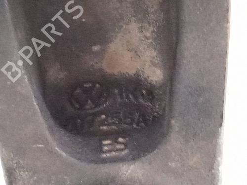 Left front steering knuckle VW TIGUAN (5N_) 2.0 TDI | BP26158050M25 