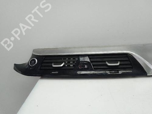 Used Air vent BMW 6 Gran Turismo (G32) 630 d (265 hp) 24606921