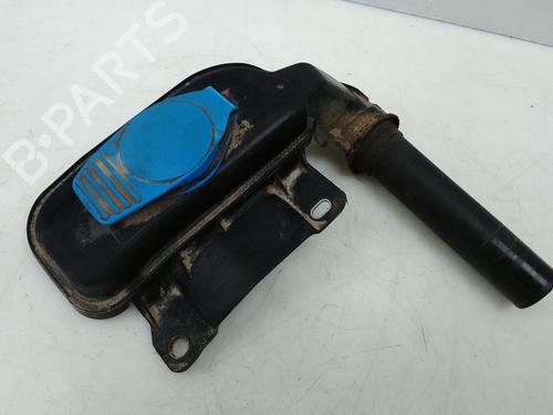Used Windscreen washer tank Windscreen washer tank 21284515 21284515