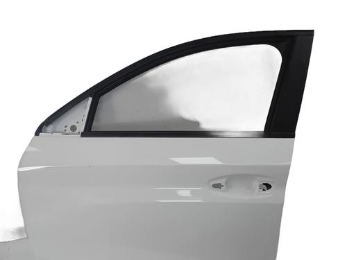 Used Left front door PEUGEOT 208 II (UB_, UP_, UW_, UJ_) 1.2 PureTech 100 (101 hp) 31167983