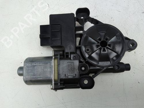 vindusheismekanisme-hyre-bak-seat-ateca-kh7-khp-5q09595812a-2016-19931349 main image