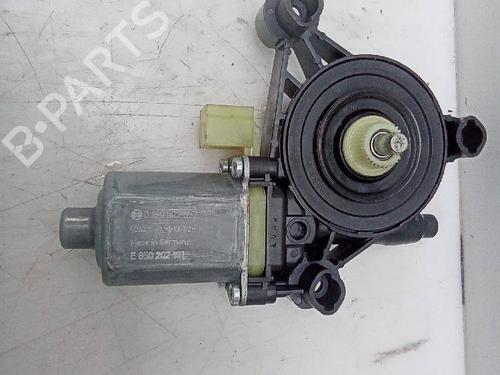 Used Left rear window motor VW GOLF VII (5G1, BQ1, BE1, BE2) 1.0 TSI (86 hp) 26159181