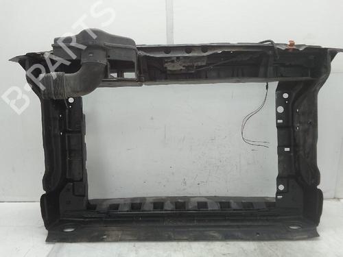 Frontplate/Frontkurv SKODA YETI (5L) 1.2 TSI (105 hp) 27446867