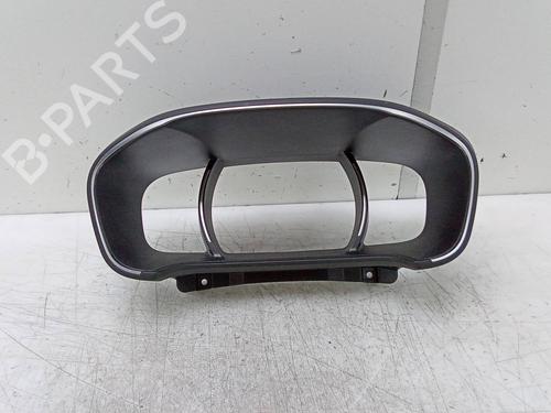 other-renault-megane-iv-hatchback-b9amn_-682647342r-2015-19519596 main image