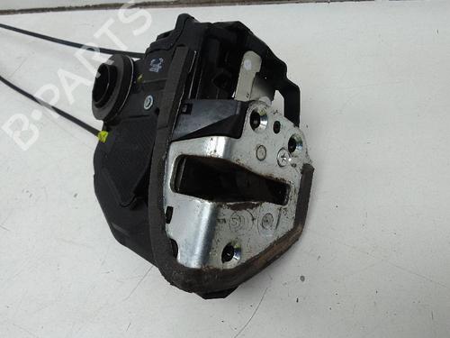 Rear left lock TOYOTA AURIS (_E18_) 1.8 Hybrid (ZWE186_, ZWE186R) | BP19938133C100 
