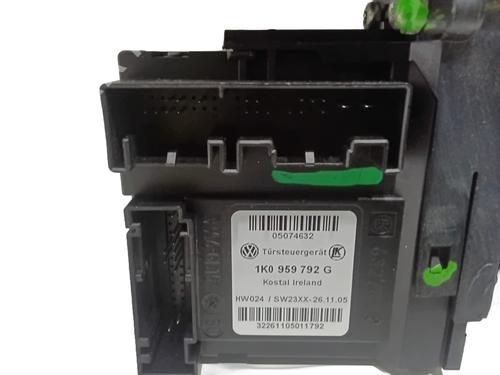 Right front window motor VW GOLF V (1K1) 1.9 TDI | BP36911373E20  - Image 5