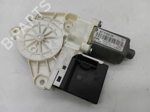 Moteur de lève-vitre arrière gauche RENAULT MEGANE III Hatchback (BZ0/1_, B3_) 1.5 dCi (106 hp) 29396495