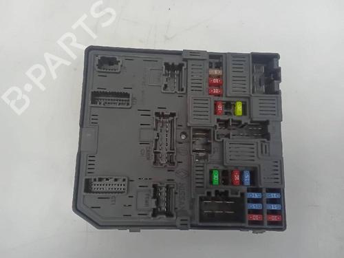 Fuse box NISSAN QASHQAI II SUV (J11, J11_)  | BP24463830E1 