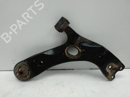 Used Right front suspension arm TOYOTA AVENSIS Estate (_T27_) 2.2 D-4D (ADT271_, ADT271R) (150 hp) 26157394
