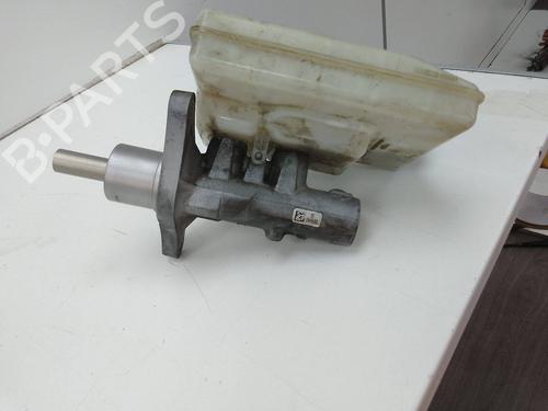 Used Brake master cylinder Brake master cylinder NISSAN NV400 Van (X62, X62B) dCi 135 (136 hp) 18578861 18578861